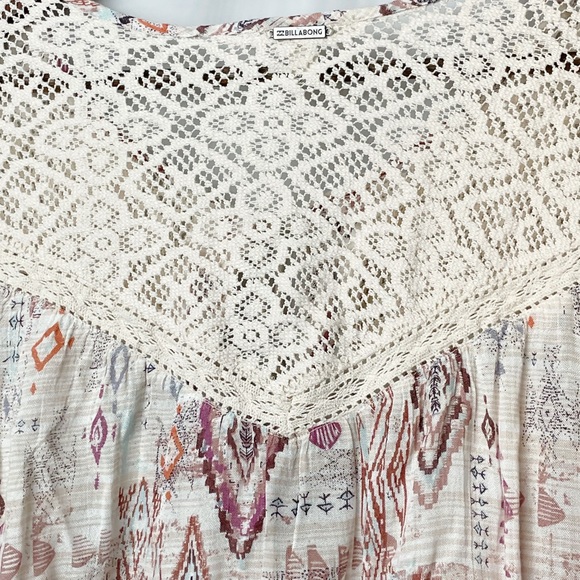 BILLABONG Aztec Printed Boho Button Down Tassel Tie Neckline Blouse BOHO Hippie - Picture 7 of 10